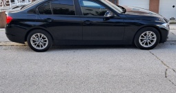 BMW 318 D