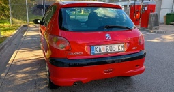 Peugeot 206 1.4i