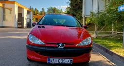 Peugeot 206 1.4i