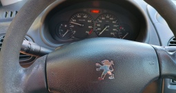 Peugeot 206 1.4i