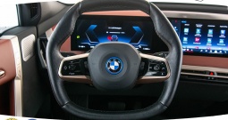 BMW iX M60 619 KS, ZRAČNI+ACC+KAM+LED+PANO+GR SJED+WIDES+HEAD+NAVI+ASIST+MAS...