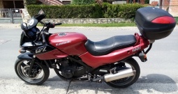 Kawasaki GPZ 500S