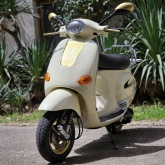 Piaggio Vespa ET2 2T,raritet,restaurirana,reg.6/25,može na kartice!