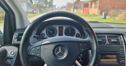 Mercedes B180