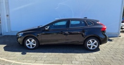 VOLVO V40 2.0D KINETIC - JAMSTVO 15 MJESECI!!!, 14.500,00 €