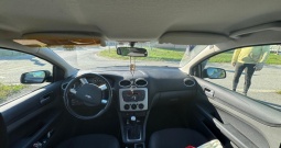 Ford Focus 1.6 benzin