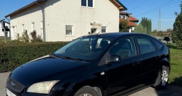 Ford Focus 1.6 benzin