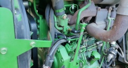 Traktor John Deere 5515