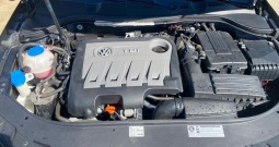 VW pasasat variant 2.0 TDi 2011 godina 164000 km reg. 12/2024