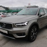 Volvo XC40 T5 Plug-in Hybrid AUTOMATIK *PANORAMA, LED, KAMERA, HARMAN KARDON*