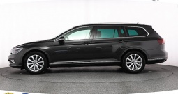 VW Passat Variant 2.0 TDI DSG Elegance 150 KS, ACC+KAM+LED+GR SJED+NAVI+ASIST