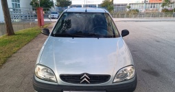 Citroen Saxo 1.1 i reg 161000km bez hrđe mali potrošac