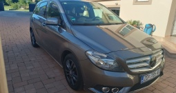 MERCEDES BENZ B KLASA