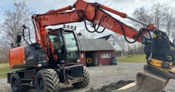 Bager Hitachi ZX well equipped