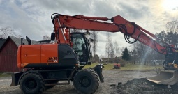 Bager Hitachi ZX well equipped