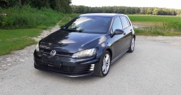 Golf 7 2,0 GTD panorama, big xenon, keyless, navigacia