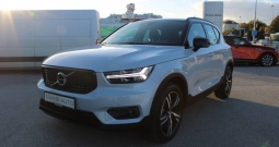 Volvo XC40 T5 Plug-in Hybrid AUTOMATIK R-Design *LED, NAVI, KAMERA*