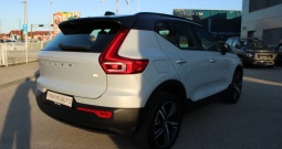 Volvo XC40 T5 Plug-in Hybrid AUTOMATIK R-Design *LED, NAVI, KAMERA*