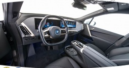 BMW iX xDrive 40 Sport 326 KS, ACC+KAM+LED+GR SJED+HEAD+WIDES+ASIST