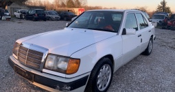 Mercedes 124 200d