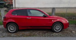 Alfa Romeo 147 1.9 JTD