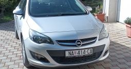 Opel Astra Sedan 1.6 CDTI