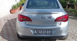 Opel Astra Sedan 1.6 CDTI