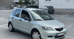 Mazda 2. 1.4 TDCI, 2005.g., reg. 3/25.g.