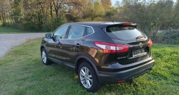 Nissan Qashqai 1.6 dci, 96 kw, super stanje-kartice