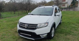 Dacia Sandero 1.5 dci stepway navigacija-kartice