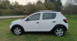 Dacia Sandero 1.5 dci stepway navigacija-kartice