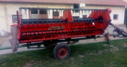 Kombajn Massey Ferguson 25