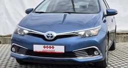 TOYOTA AURIS 1,8 HIBRID SOL