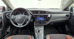 TOYOTA AURIS 1,8 HIBRID SOL