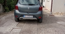 Prodajem Dacia Sandero stepwai 1-5 dizel