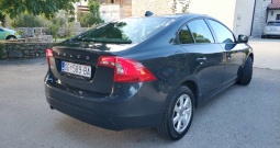 Volvo S60 D2 Momentum