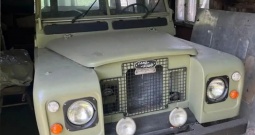 Prodajem - Klasični Land Rover Serija 3/68