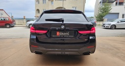 BMW 530D XDRIVE TOURING M-SPORT 2023 SERVISNA TVORNIČKO JAMSTVO REGISTRIRAN