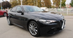 Alfa Romeo Giulia 2.0 TURBO AUTOMATIK *NAVIGACIJA*