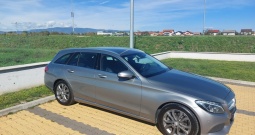 Mercedes-Benz C-klasa T-model 220 d T Avantgarde