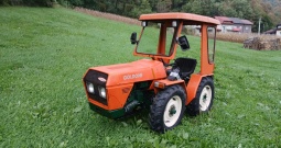 Traktor Goldoni 1040