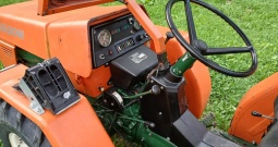 Traktor Goldoni 1040