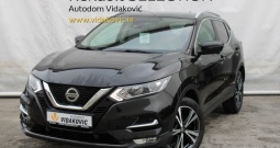 Nissan Qashqai 1,3 DIG-T 140 N-Connecta