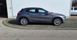 MERCEDES GLA 200D - JAMSTVO 15 MJESECI!!!, 18.900,00 €