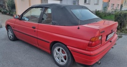 Ford Escort Cabrio CLX 1.8 16V Zetec GHIA