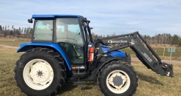 Traktor 2001 New Holland TL100