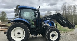 2006 Traktor New Holland TS135