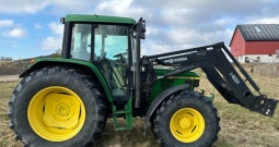 2002 Traktor John Deere 6310