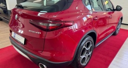 Alfa Romeo Stelvio 2,2 d automatik ***kamera, navi, pastel red alfa***