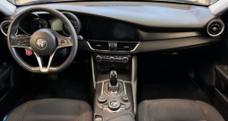 Alfa Romeo Giulia 2,2 JTD automatik